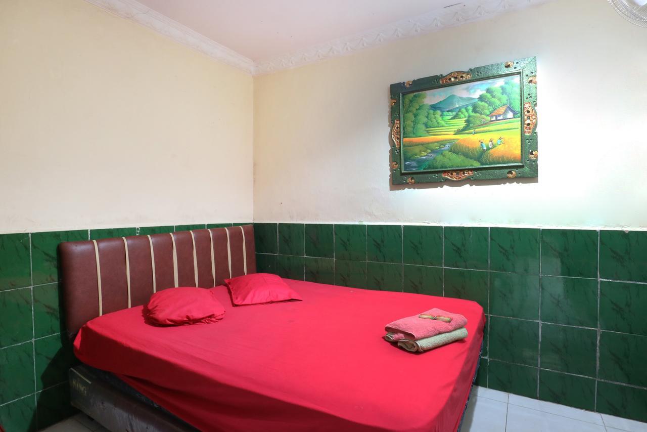 Hotel Ellysta Tangerang Eksteriør billede